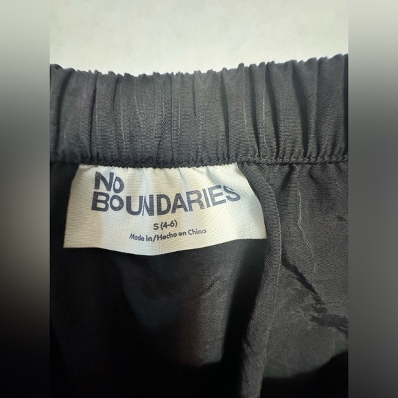 No Boundaries Utility Romper - Picture 8 of 9